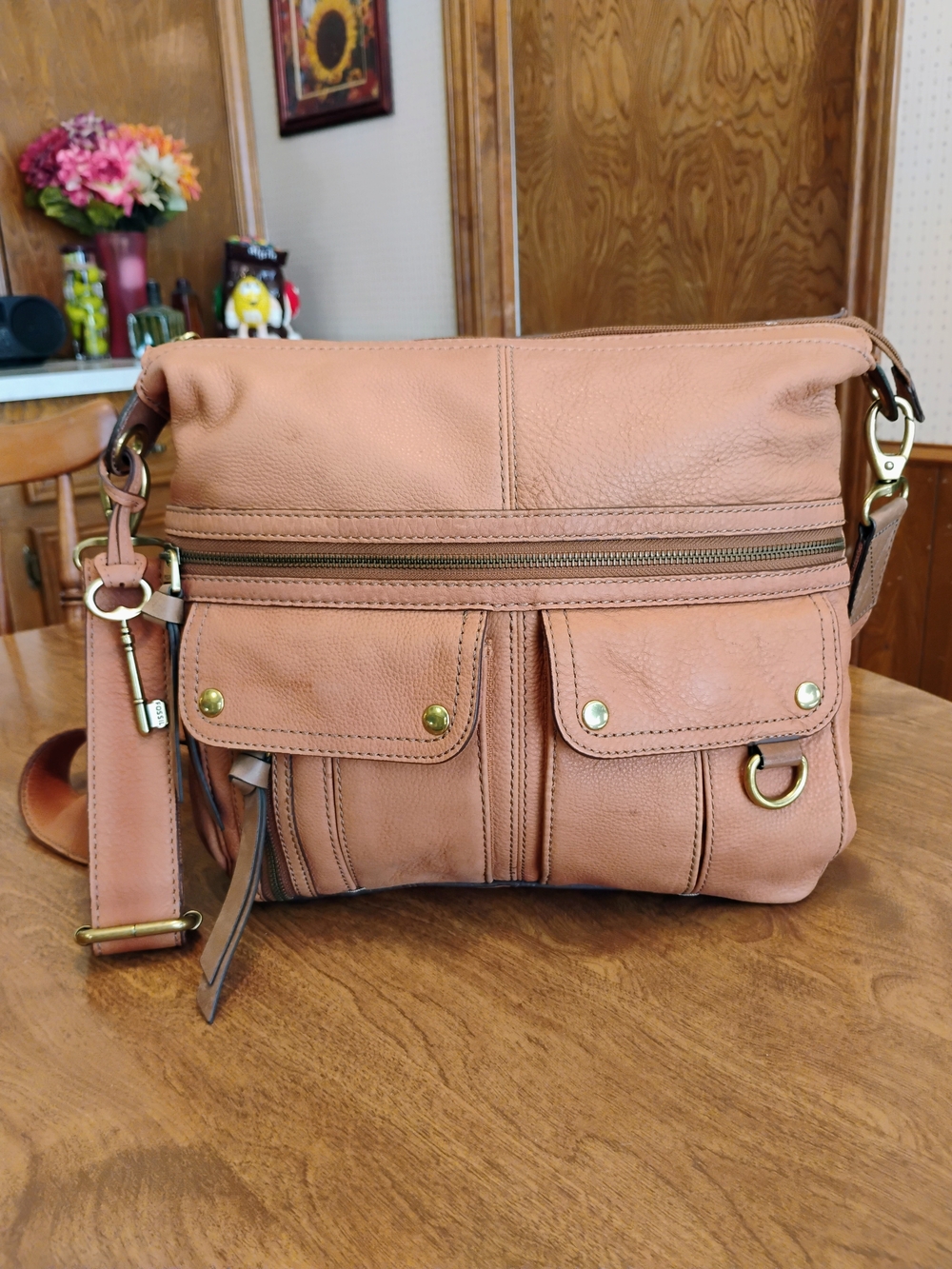 Fossil Morgan Light Brown Pebble Grain Leather Large Messenger Crossbody Purse